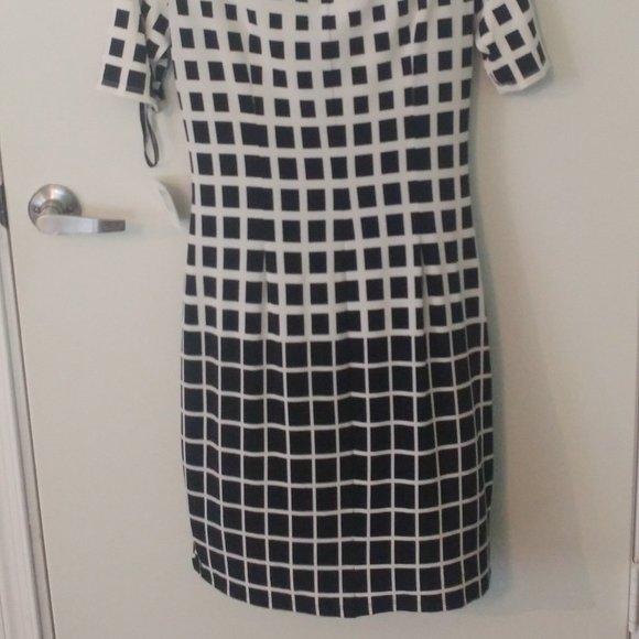 NWT ANNE KLEIN BLACK & WHITE DRESS SIZE 8 - Picture 6 of 8